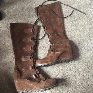 Joan Of Arctic 6 Wedge suede Boot By Sorel
